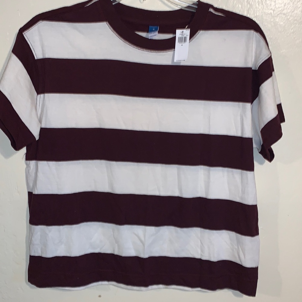 Old Navy Large stripe Short Sleeve Short. New with tags